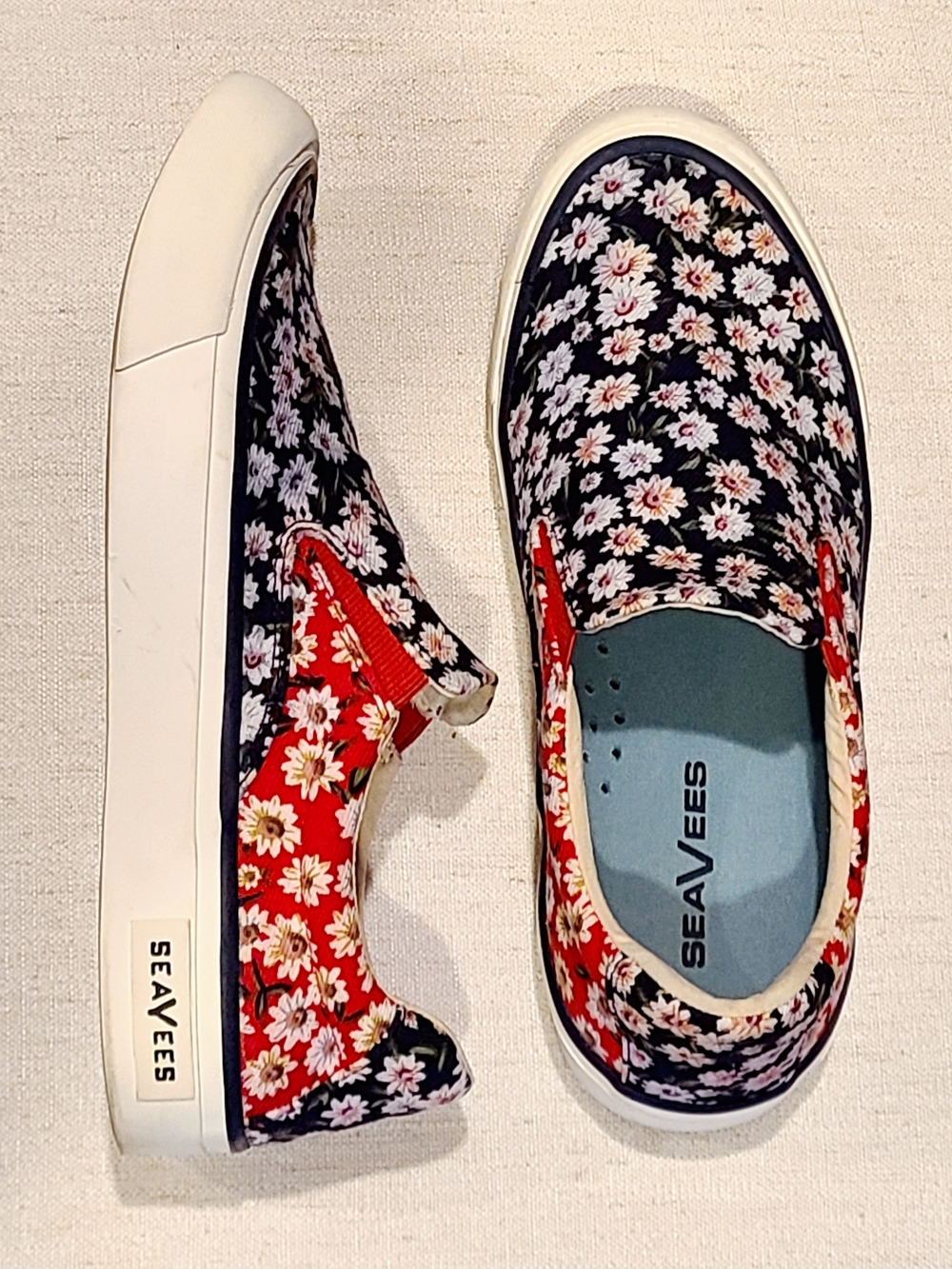 SEAVEES women's hawthorne
slip on shoes in daisy patchwork - Picture 1 of 11